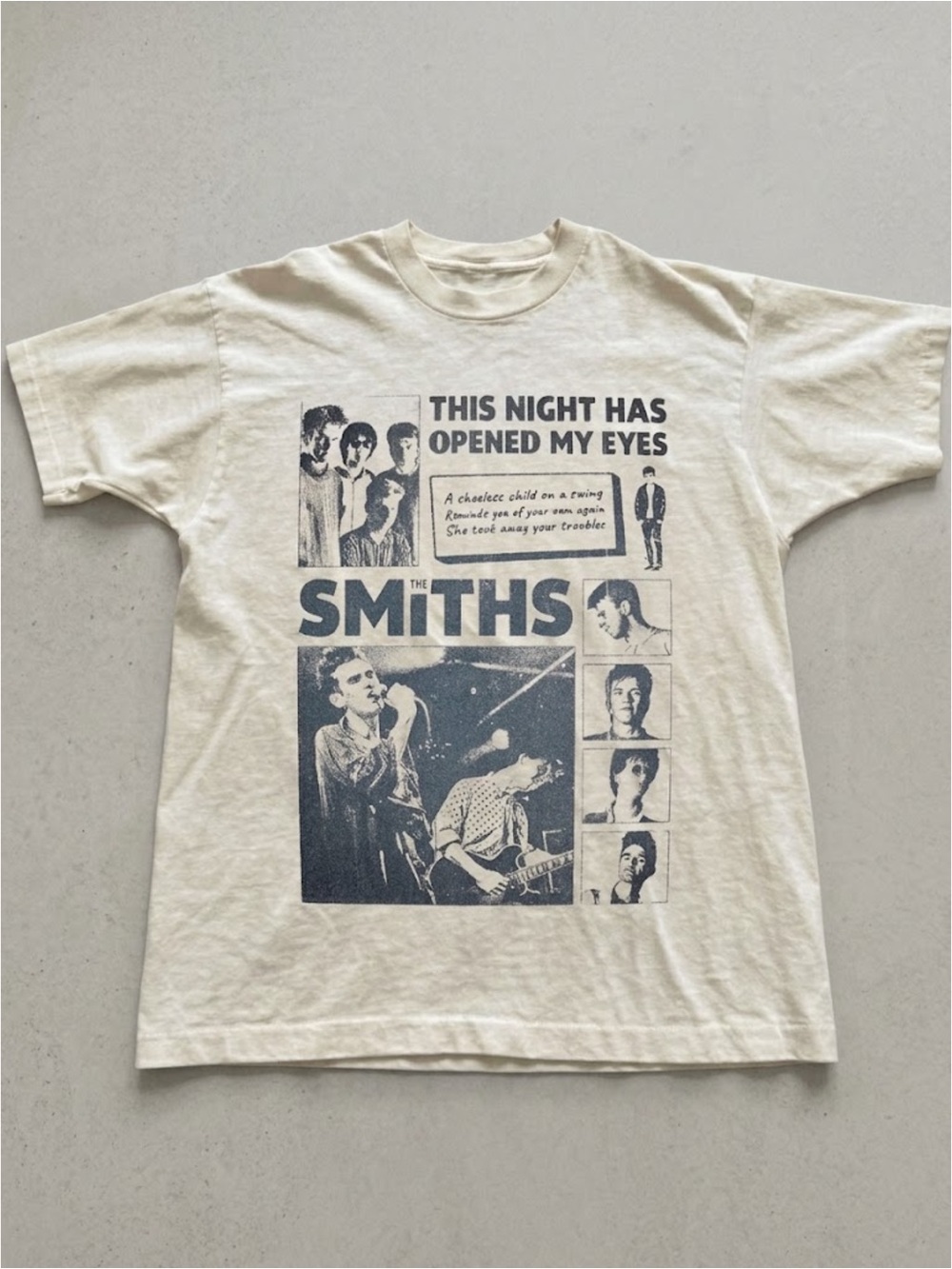 Gildan The Smiths Graphic Band Tee - Cream